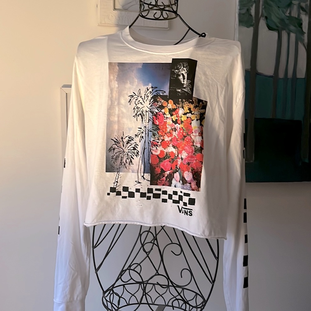 Vans cropped long sleeve top. Like new! Size xl.